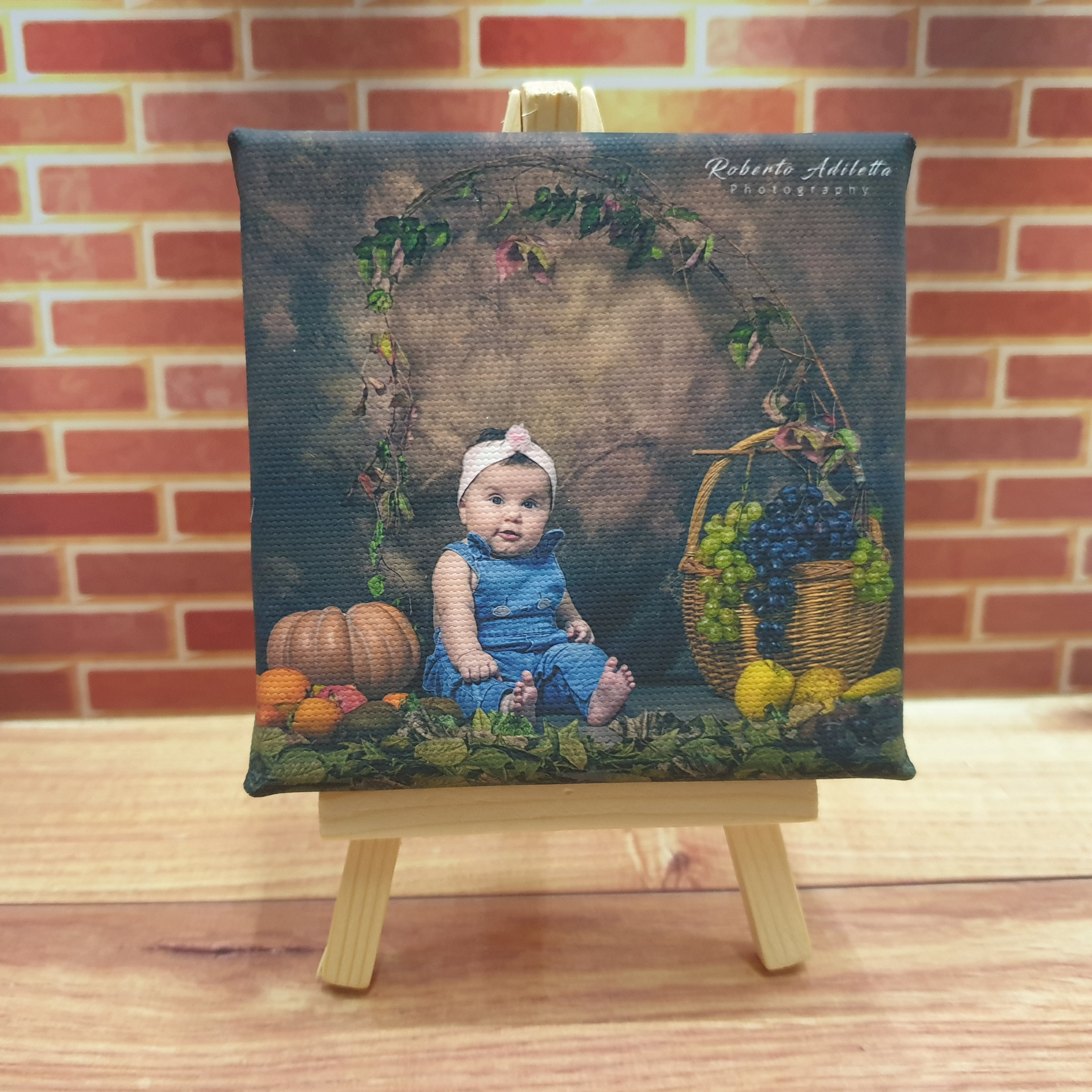 Stampa su Tela 10 x 10 completo di Cavalletto