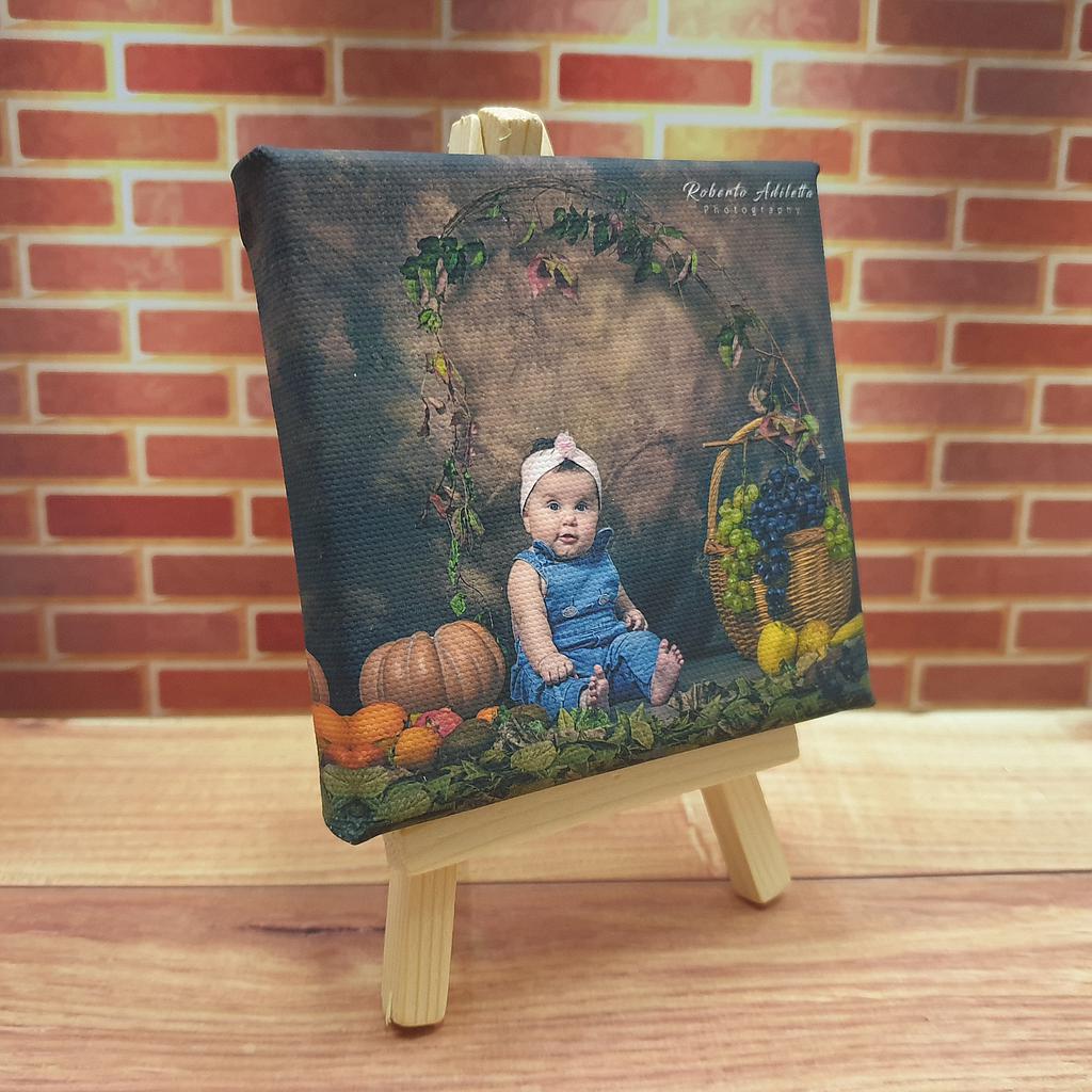 Stampa su Tela 10 x 10 completo di Cavalletto